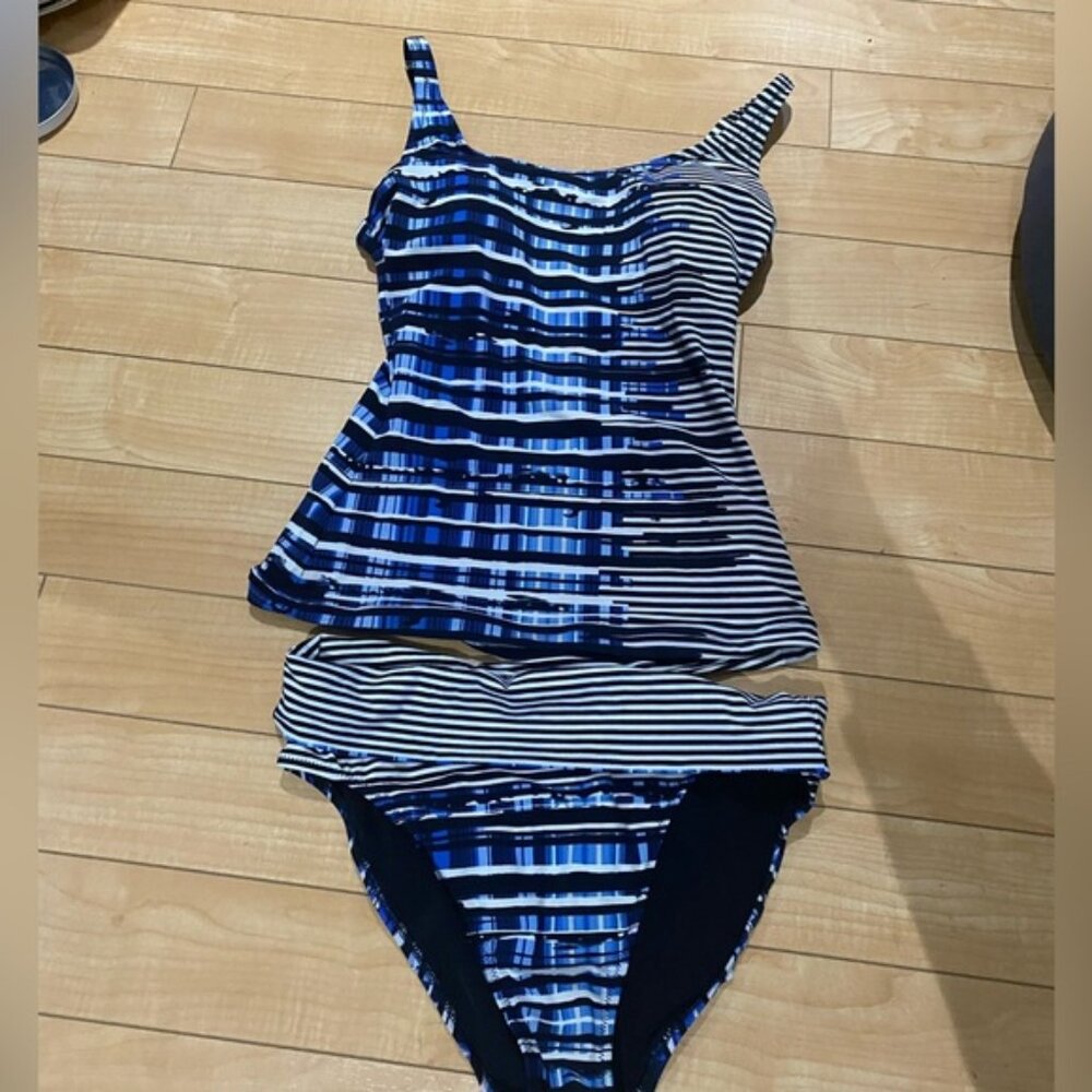 Gideon Oberson bikini tankini swimsuit maillot black white blue 2piece 8 gottex